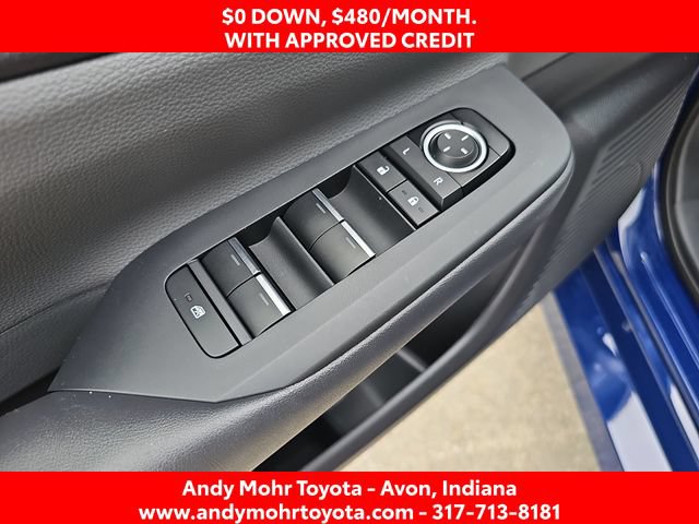 Used 2024 Toyota Prius XLE FWD image 12