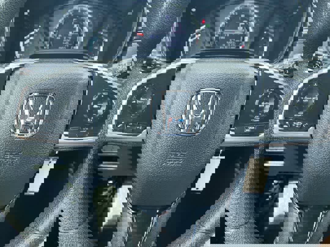 Used 2018 Honda CR-V LX image 14