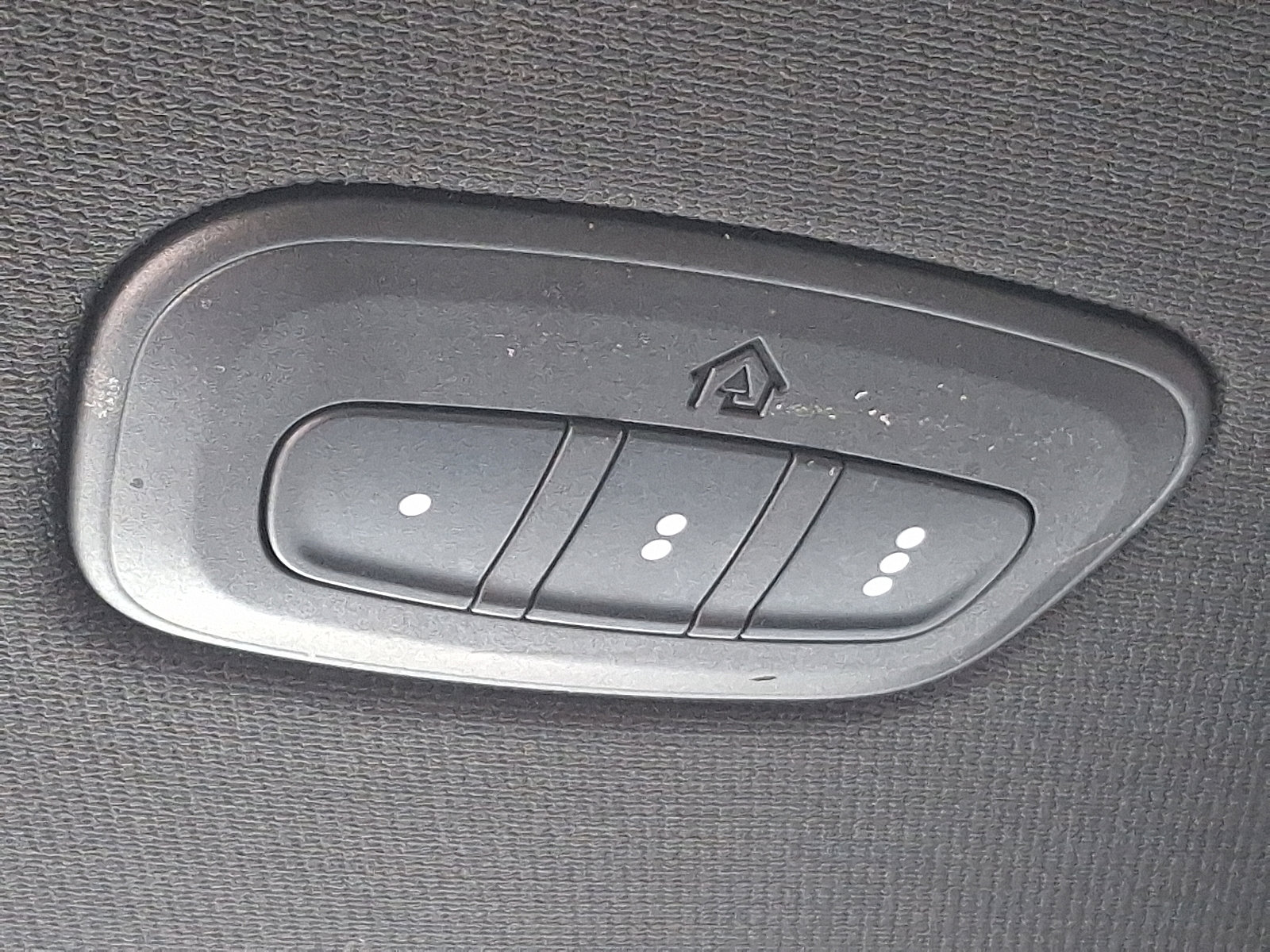 Certified 2021 RAM 1500 Laramie image 28