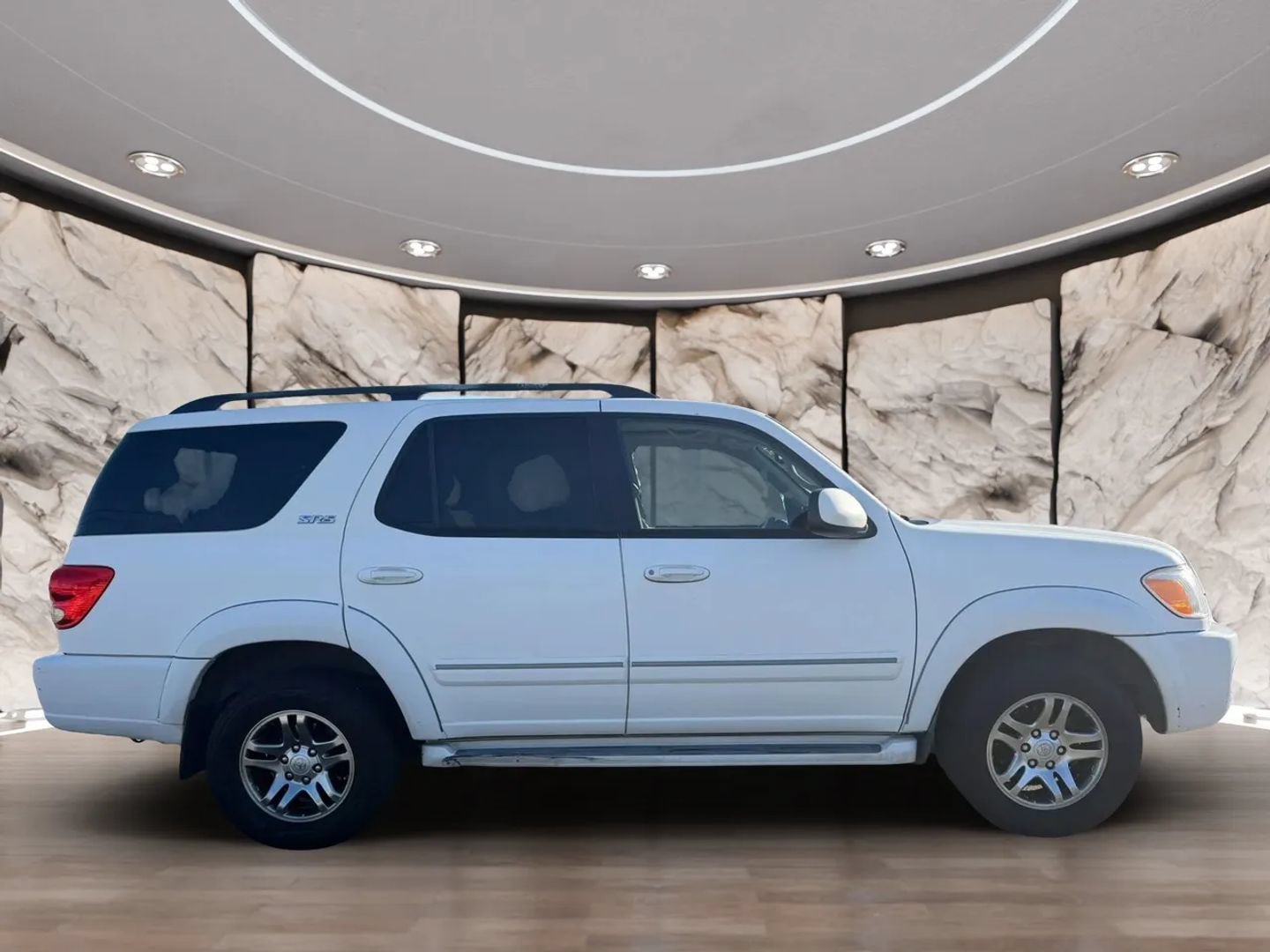 Used 2007 Toyota Sequoia SR5 RWD image 4