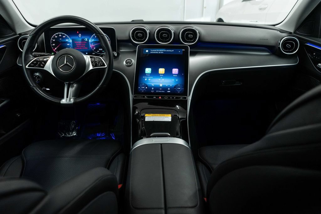 Used 2025 Mercedes-Benz C 300 4MATIC Sedan image 9
