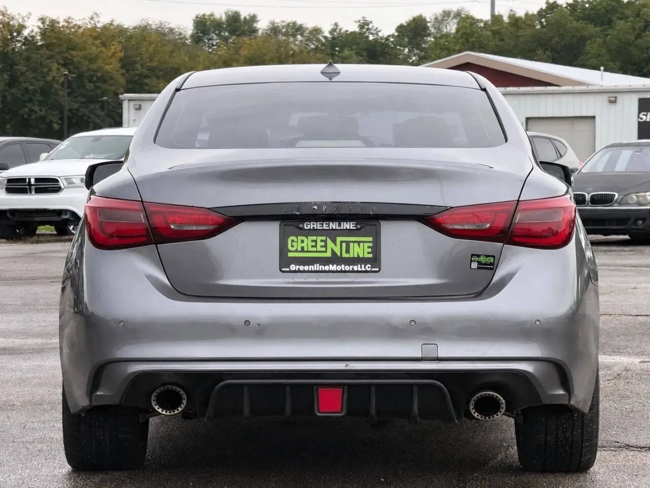 Used 2018 INFINITI Q50 Red Sport 400 w/ Sensory Package (Sport) AWD/4WD image 3