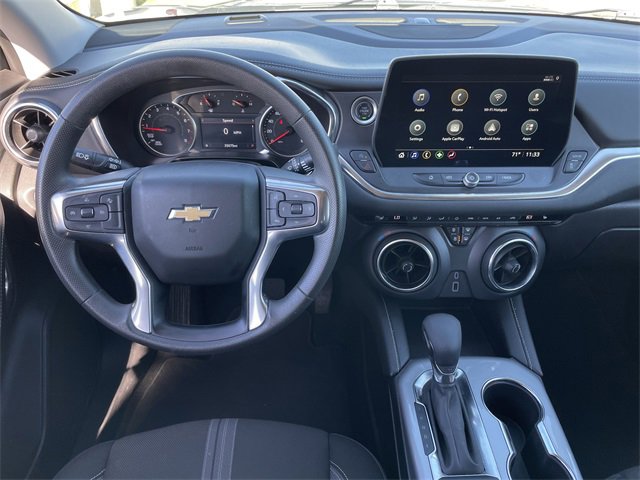 Used 2025 Chevrolet Blazer LT image 10