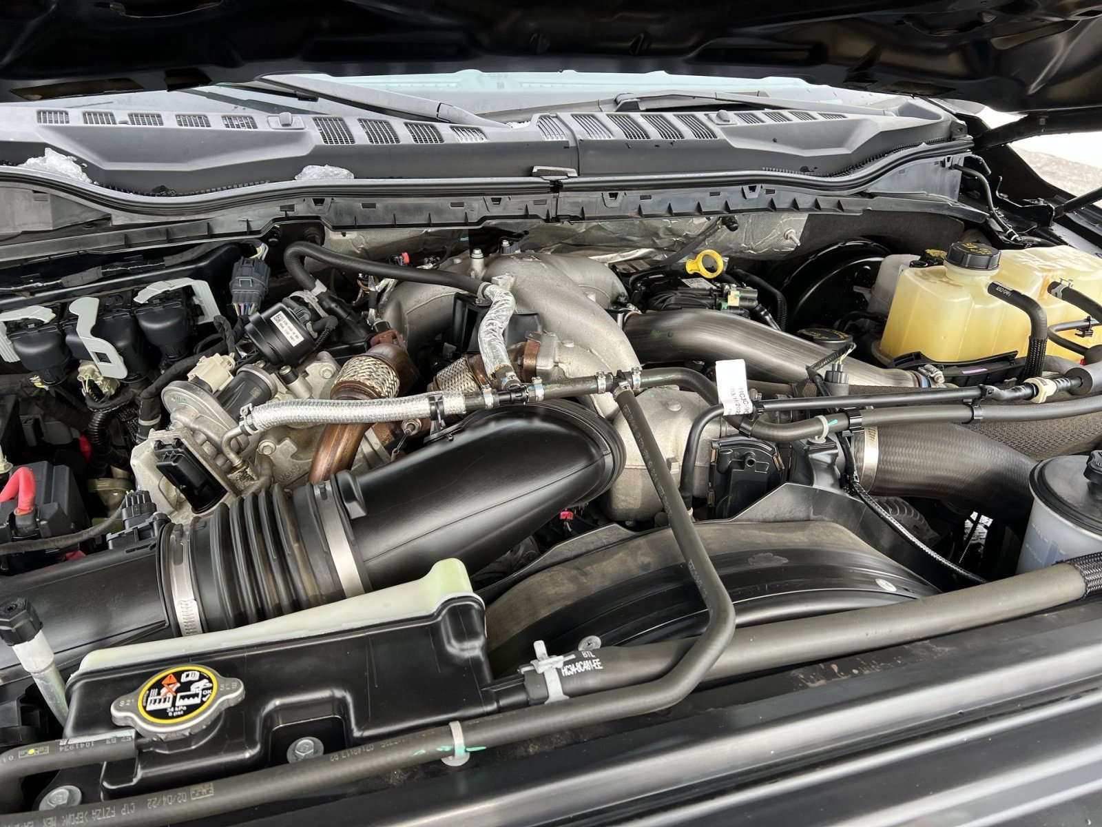 Used 2022 Ford F250 Lariat w/ Black Appearance Package image 26