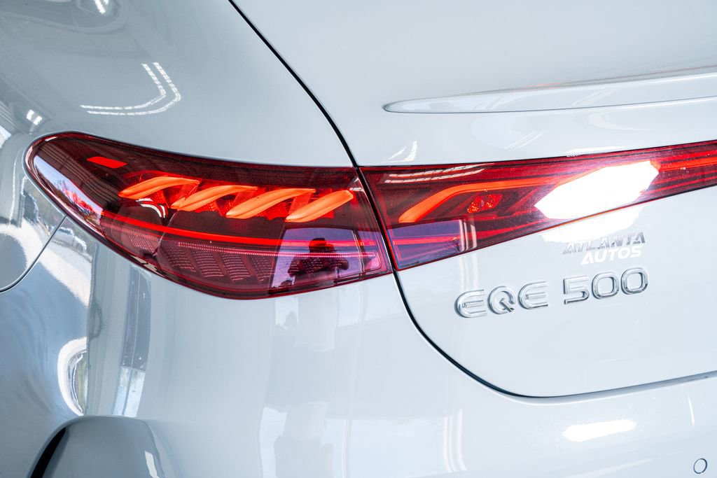 Used 2023 Mercedes-Benz EQE 500 4MATIC Sedan image 24
