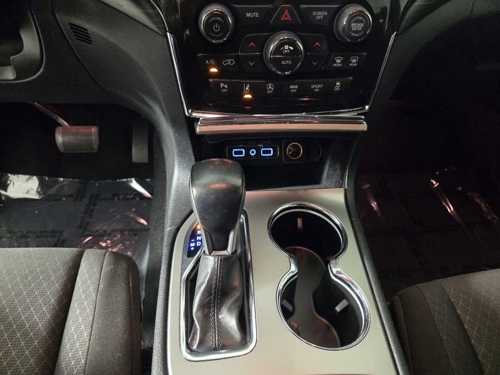 Certified 2022 Jeep Grand Cherokee Laredo E image 15