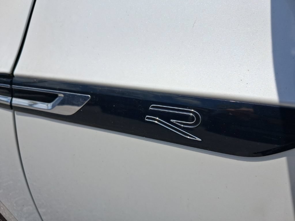 Used 2021 Volkswagen Arteon SEL FWD image 11