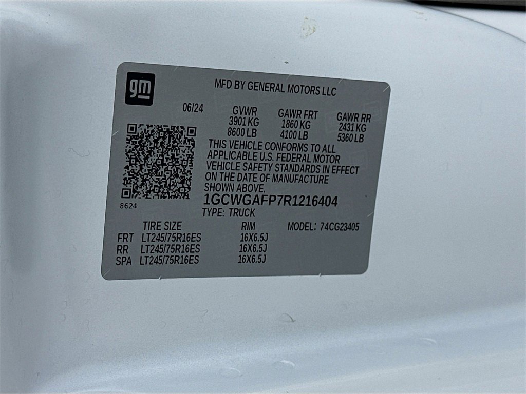 Used 2024 Chevrolet Express 2500 Work Van w/ Driver Convenience Package image 30