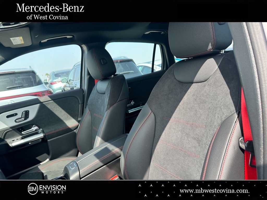 New 2025 Mercedes-Benz GLA 35 AMG 4MATIC image 21