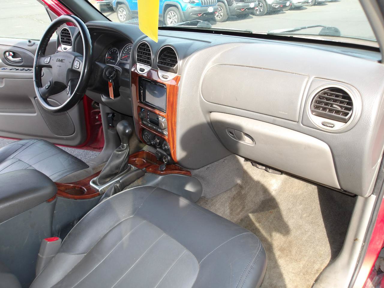 Used 2004 GMC Envoy SLT w/ Preferred Equipment Group AWD/4WD image 13