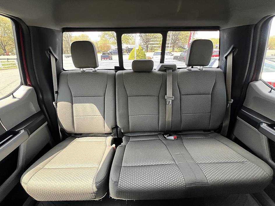 Used 2015 Ford F150 XLT w/ Equipment Group 302A Luxury image 26