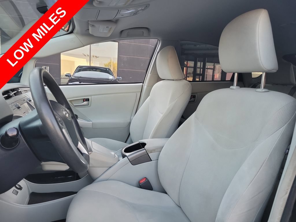 Used 2015 Toyota Prius Three FWD image 18