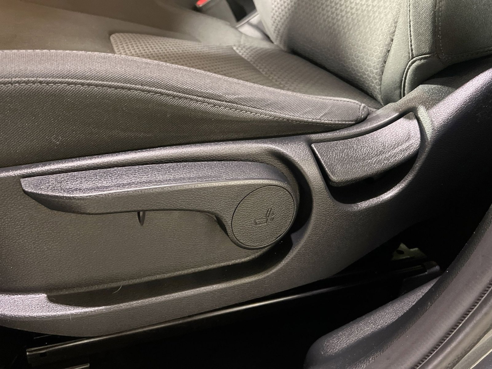 Used 2023 Kia Sportage LX image 22