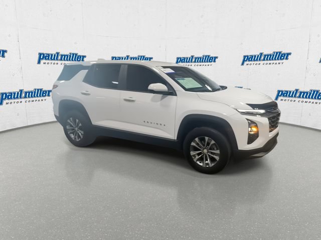Used 2025 Chevrolet Equinox LT w/ Safety and Technology Package FWD image 13
