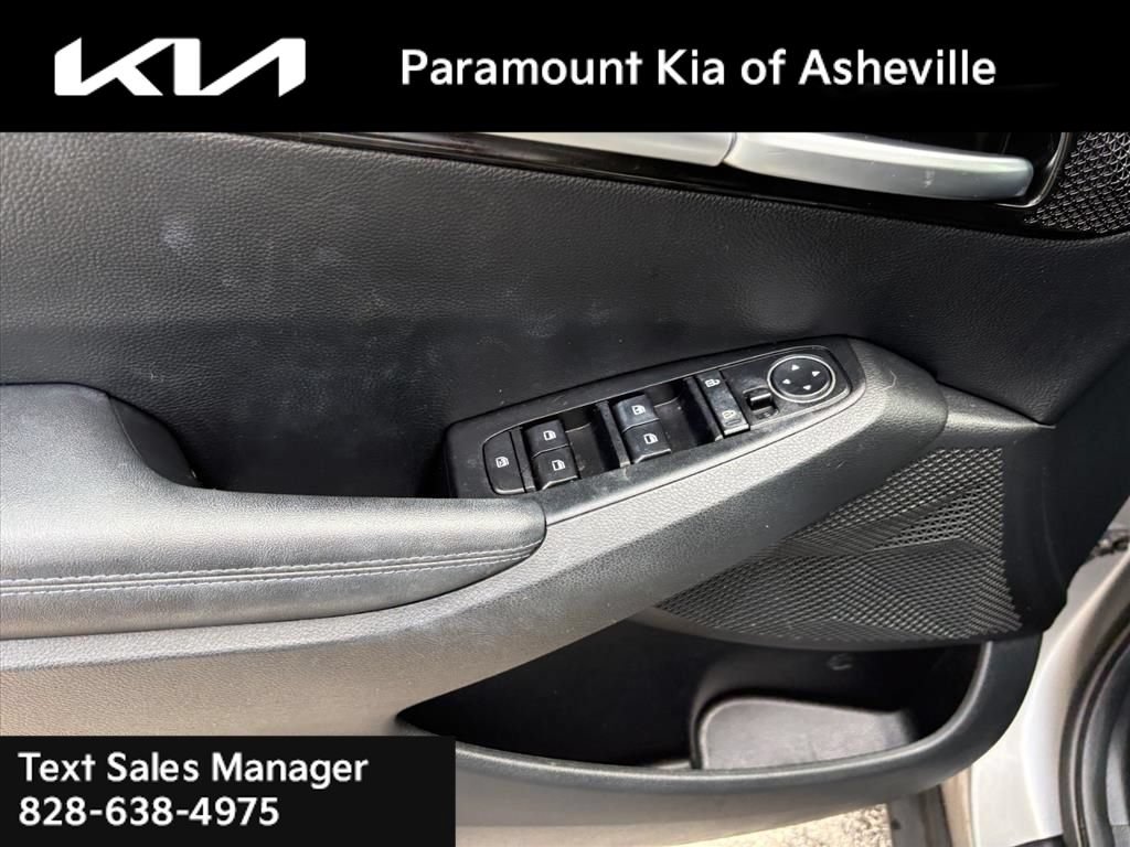 Used 2022 Kia Seltos Nightfall Edition AWD/4WD image 24
