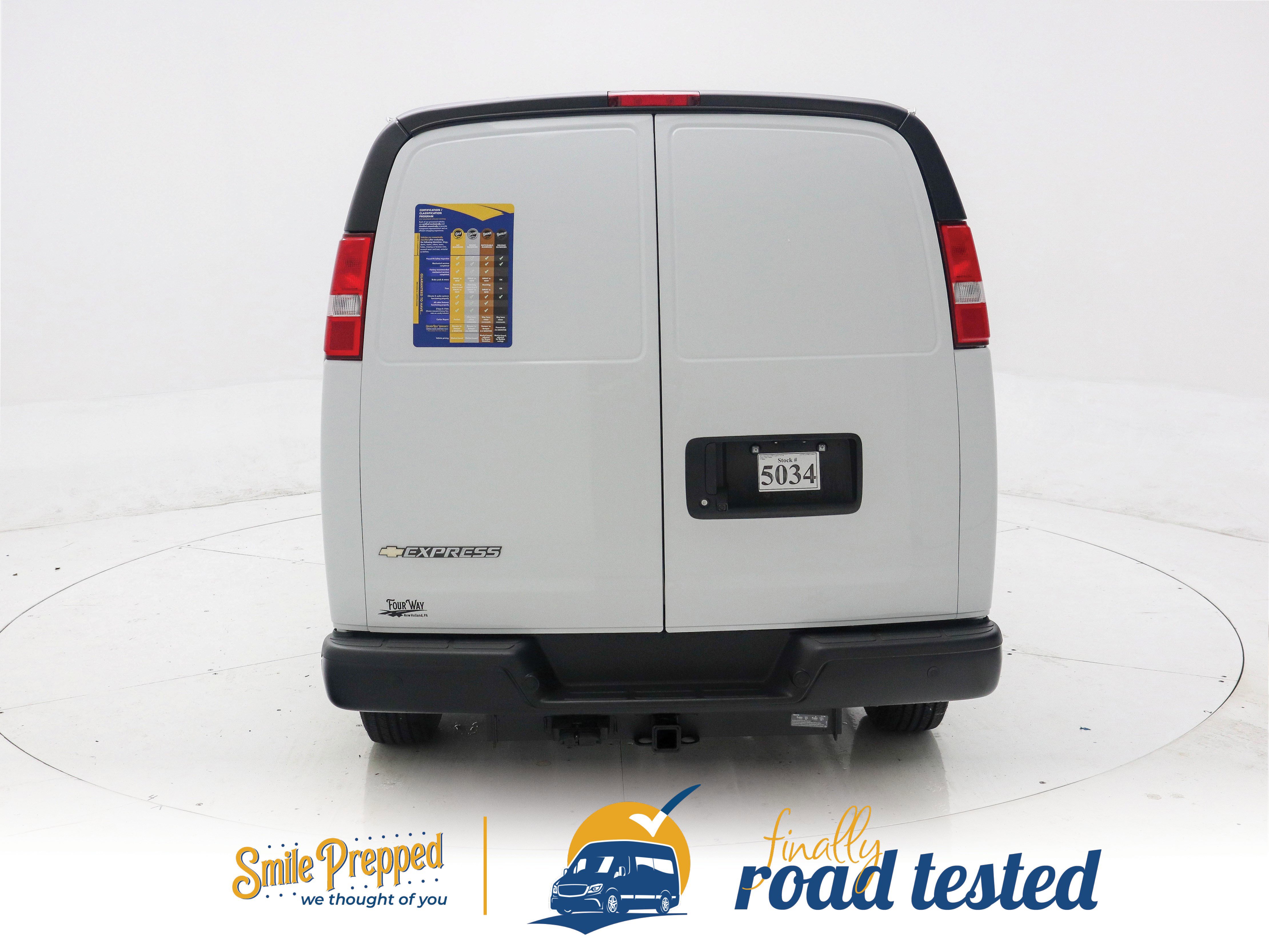 Used 2024 Chevrolet Express 2500 w/ Driver Convenience Package image 5