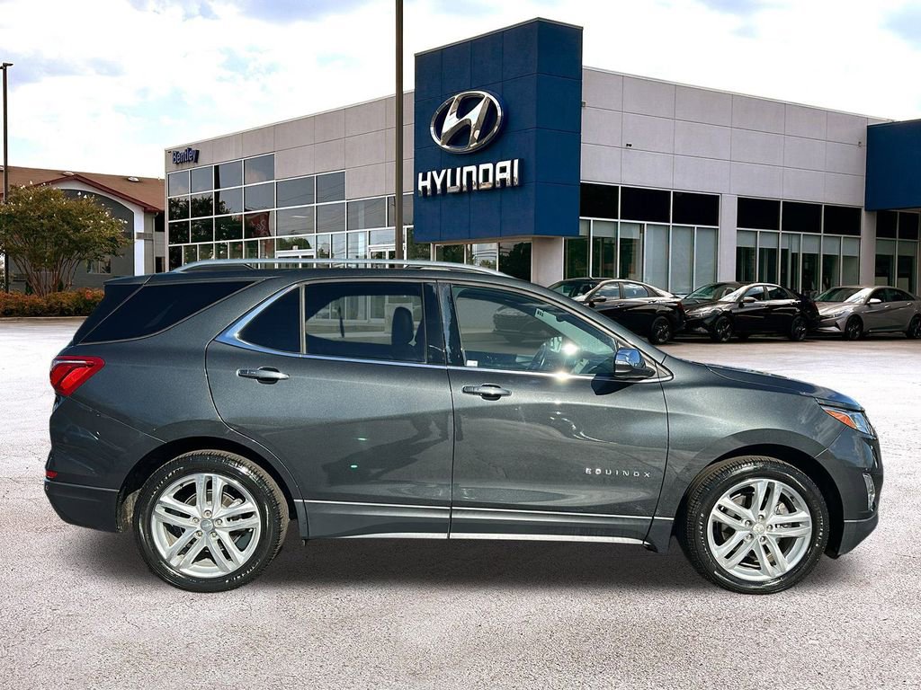 Used 2018 Chevrolet Equinox Premier image 6