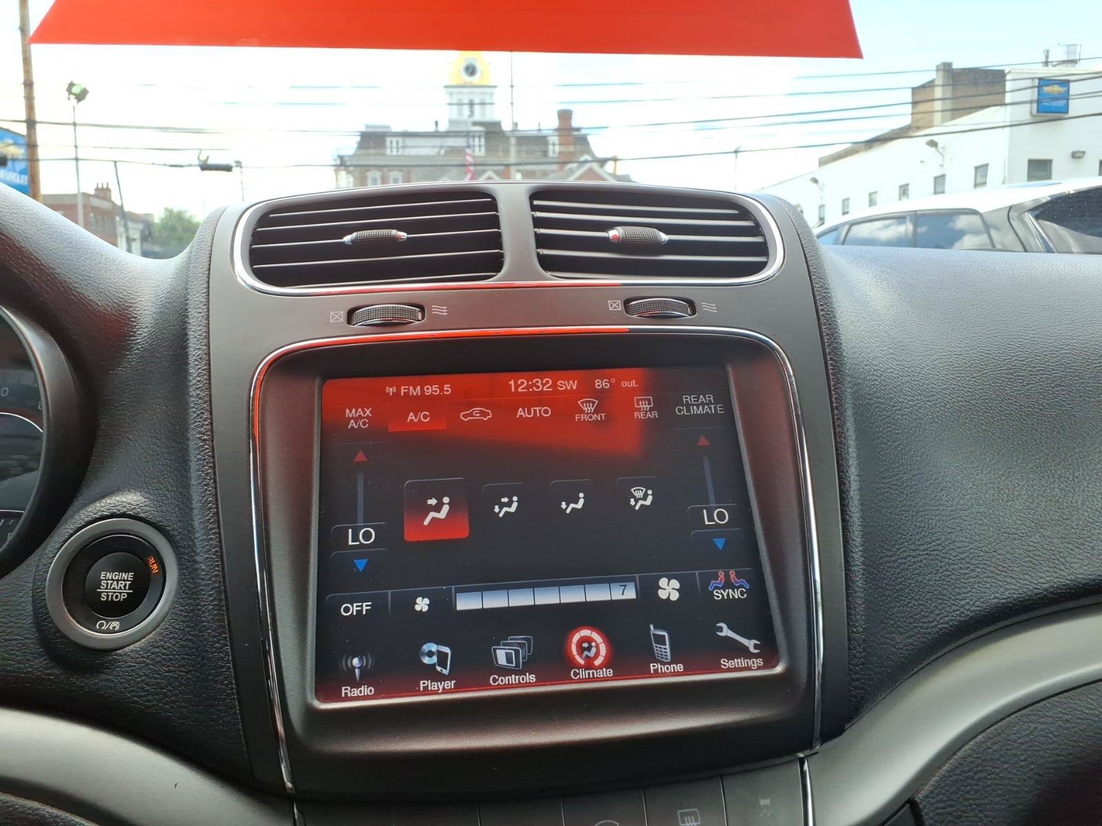 Used 2019 Dodge Journey Crossroad AWD/4WD image 22