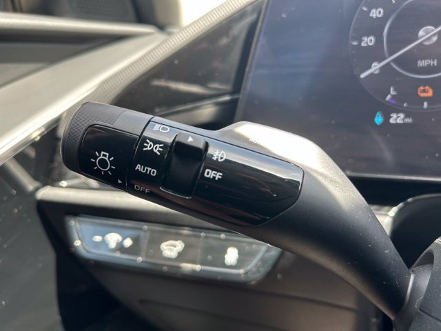 Used 2023 Kia Niro Wave FWD image 20