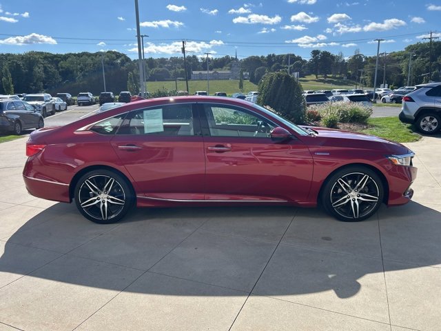 Used 2021 Honda Accord Touring image 8