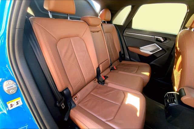 Used 2020 Audi Q3 2.0T Premium w/ Convenience Package image 19