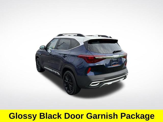 Used 2022 Kia Seltos Nightfall Edition image 4