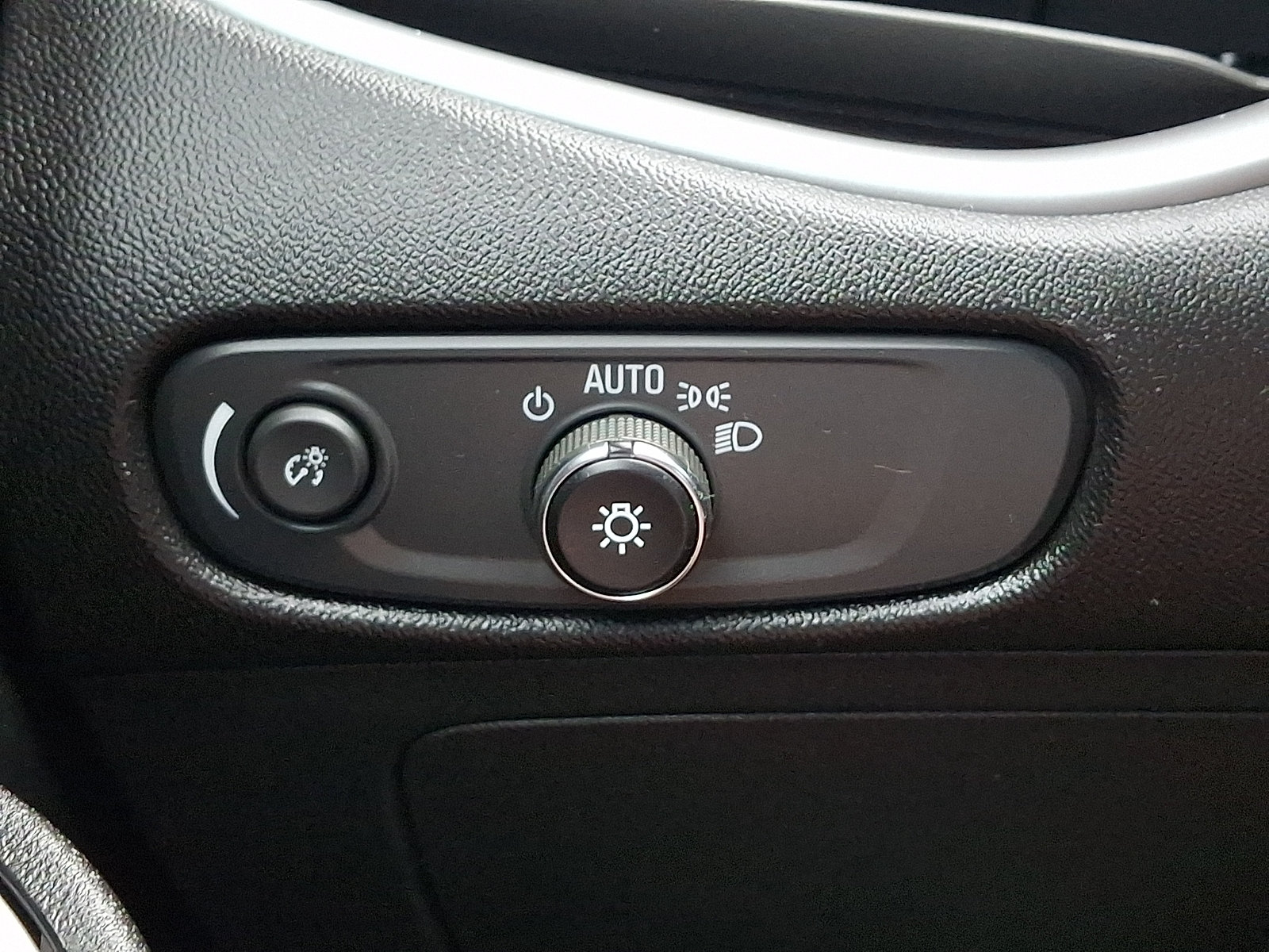 Certified 2024 Chevrolet Malibu LT FWD image 22