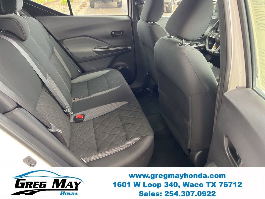Used 2020 Nissan Kicks S FWD image 14