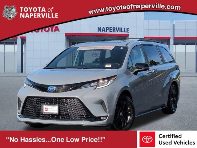 Certified 2025 Toyota Sienna XSE w/ XSE Premium Package AWD/4WD image 1
