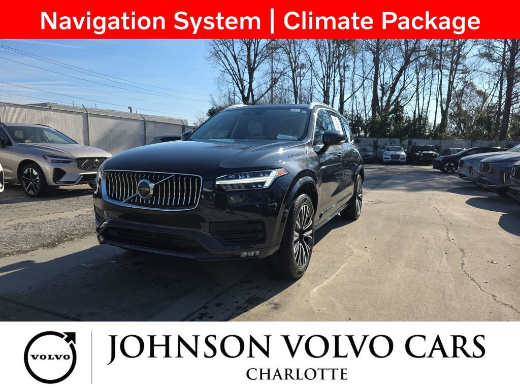 Used 2022 Volvo XC90 T5 Momentum w/ Advanced Package