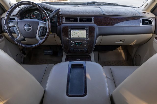 Used 2013 GMC Sierra 3500 Denali image 21