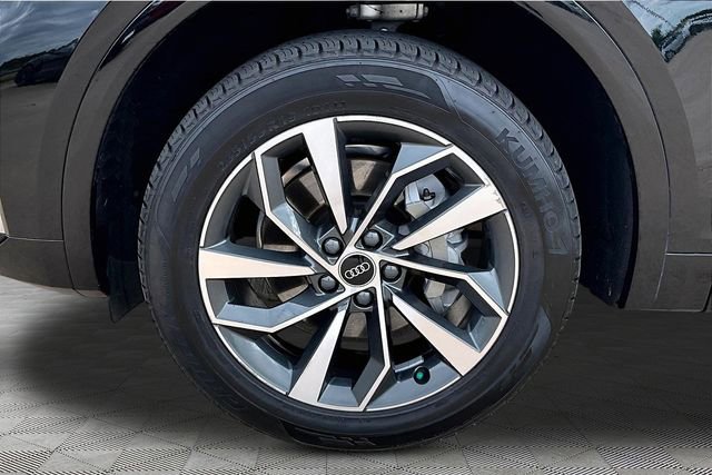 Used 2023 Audi Q5 2.0T Premium Plus w/ Premium Plus Package image 8