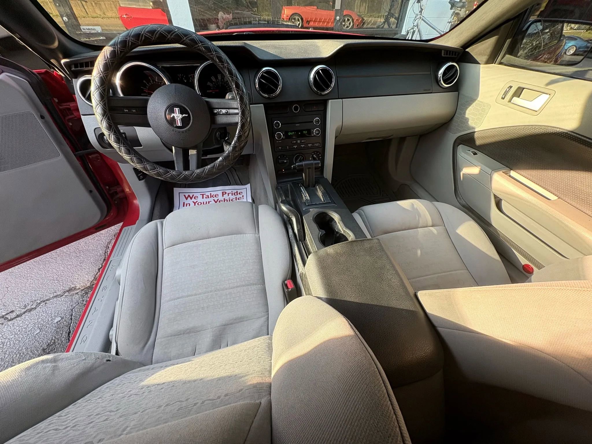 Used 2009 Ford Mustang Premium image 19