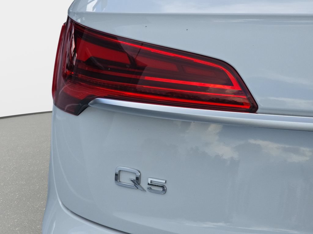 Used 2024 Audi Q5 2.0T Premium Plus AWD/4WD image 29