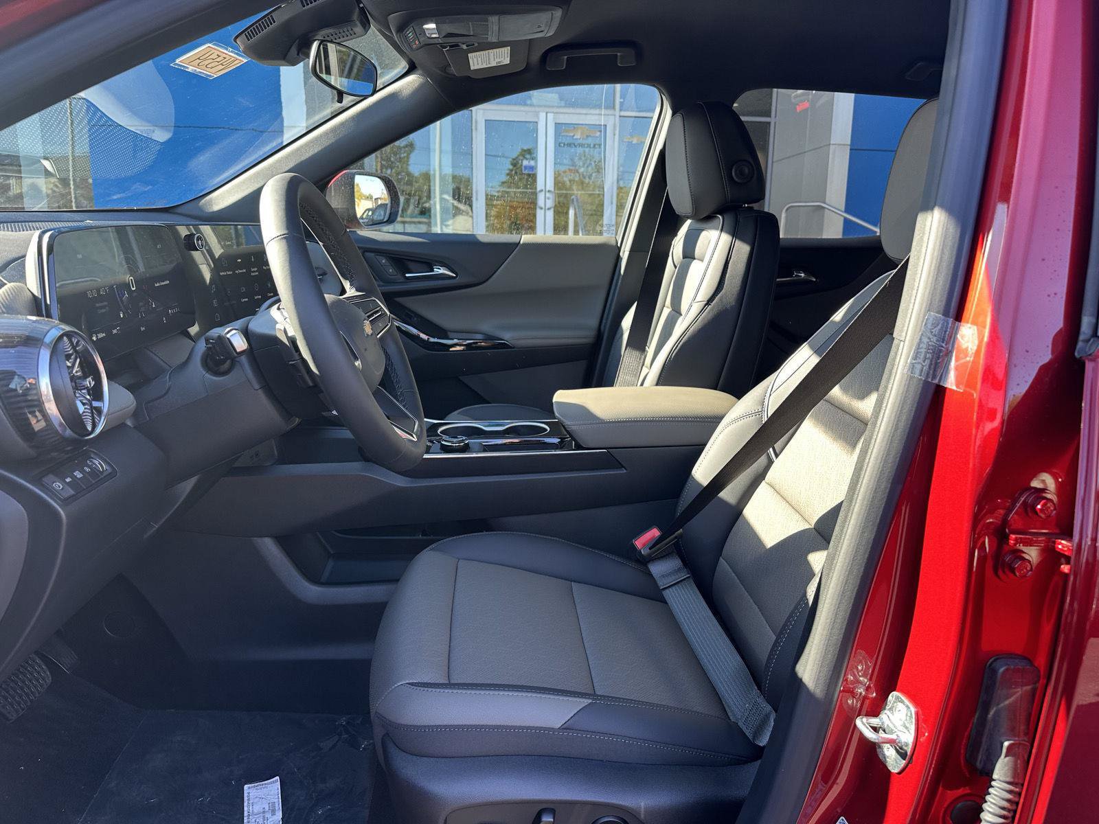 New 2027 Chevrolet Equinox LT w/ Convenience Package II AWD/4WD image 10