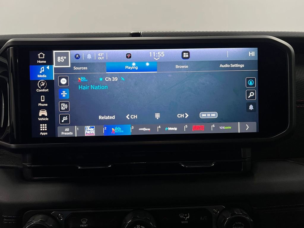 Used 2024 Jeep Wrangler Unlimited Rubicon image 22