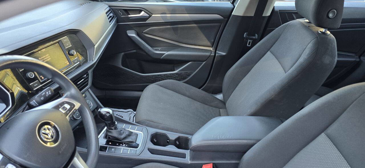 Used 2021 Volkswagen Jetta S w/ Driver Assistance Package image 18