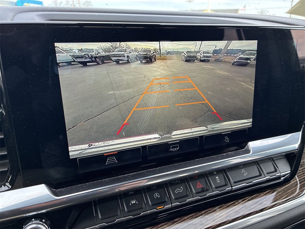 Used 2024 GMC Sierra 1500 SLE image 16