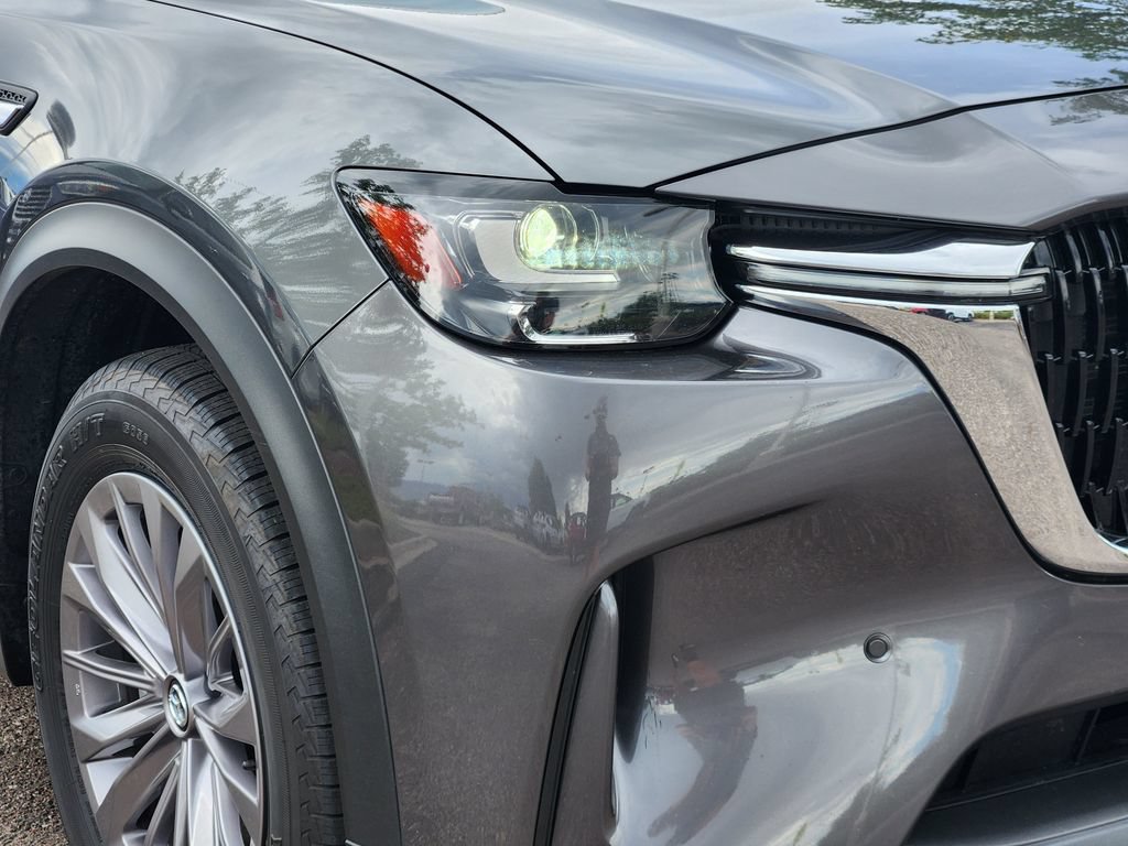 Used 2025 MAZDA CX-90 Plug-In Hybrid w/ Preferred AWD/4WD image 28