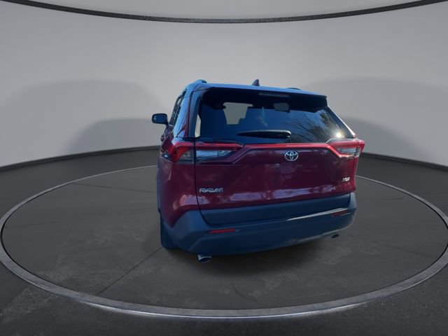 Used 2020 Toyota RAV4 XLE image 12