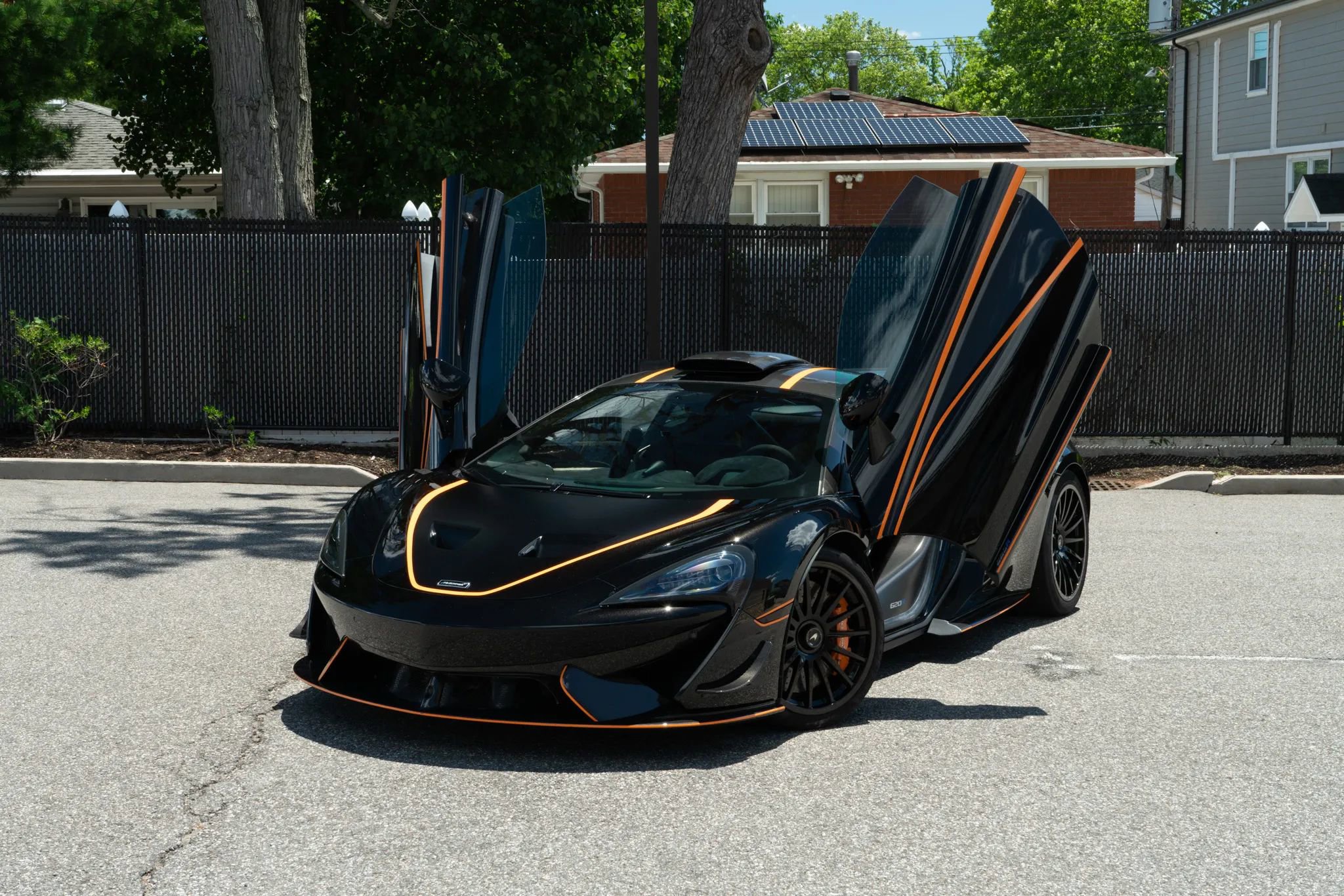 Used 2020 McLaren 620R RWD image 16