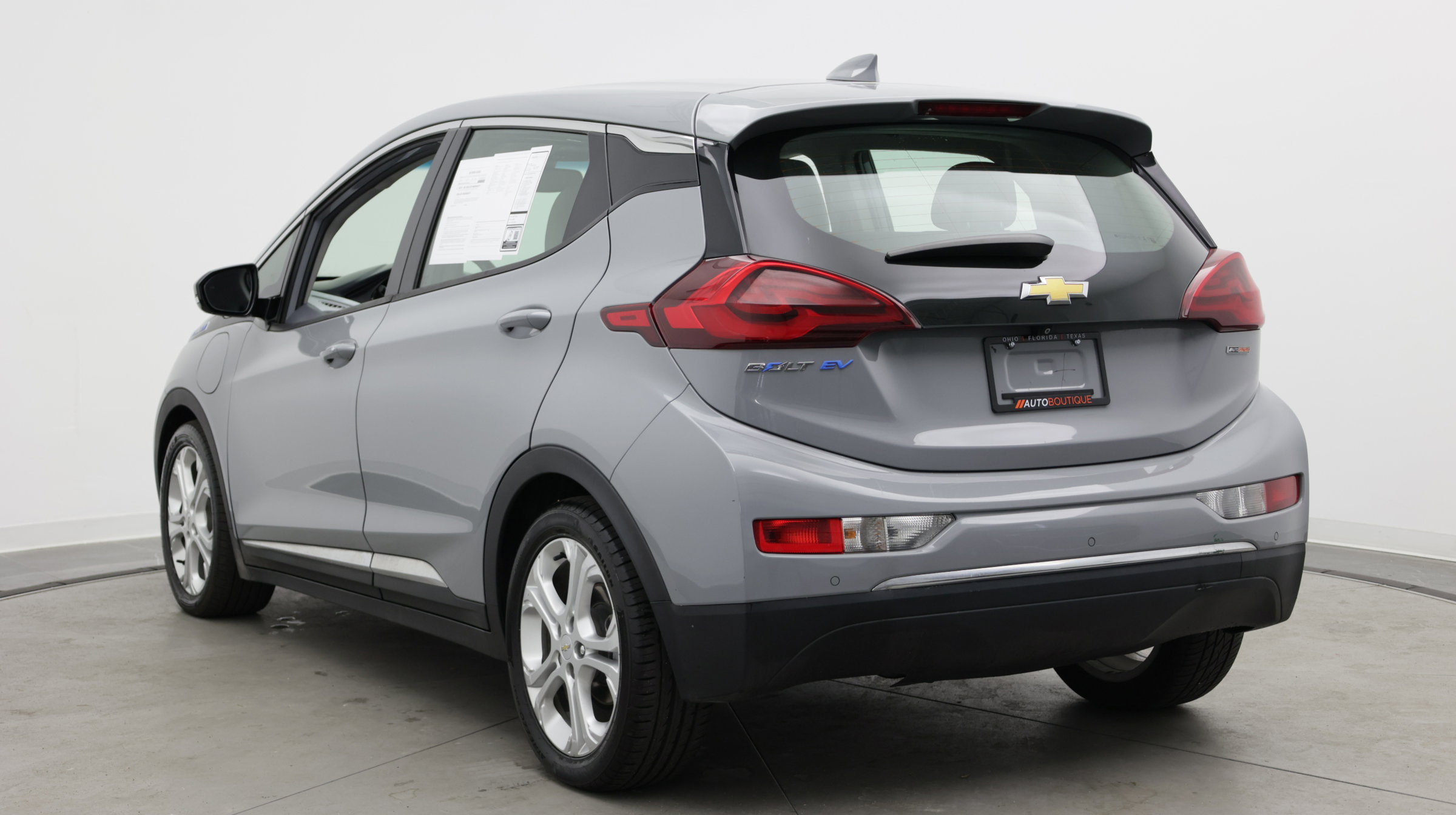 Used 2021 Chevrolet Bolt LT FWD image 5
