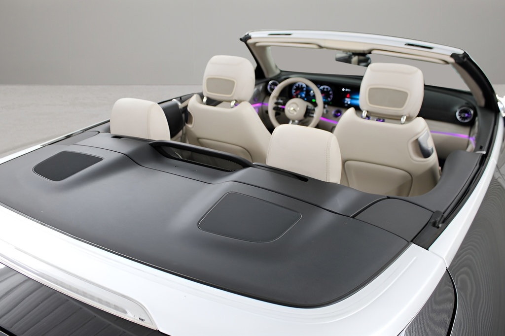 Used 2022 Mercedes-Benz E 450 Cabriolet image 29