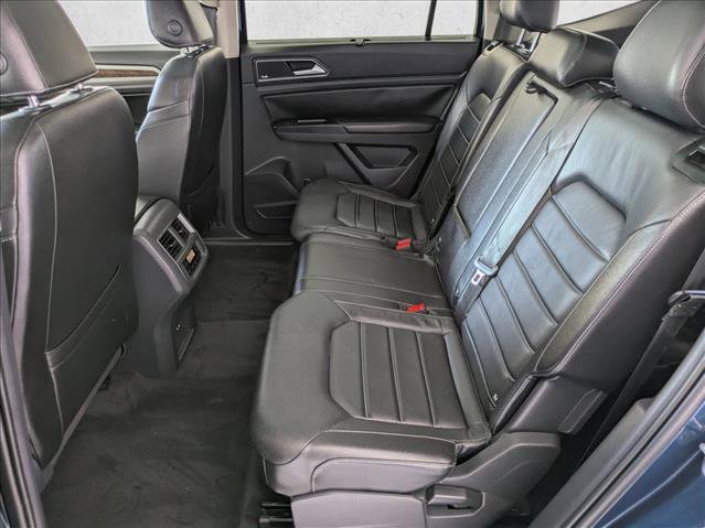 Used 2018 Volkswagen Atlas SEL Premium image 17