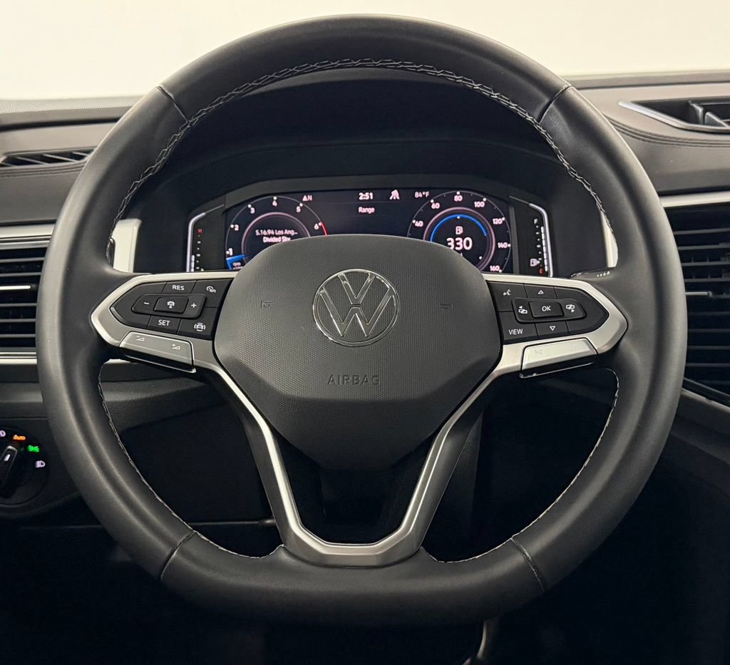 Used 2023 Volkswagen Atlas SE AWD/4WD image 16