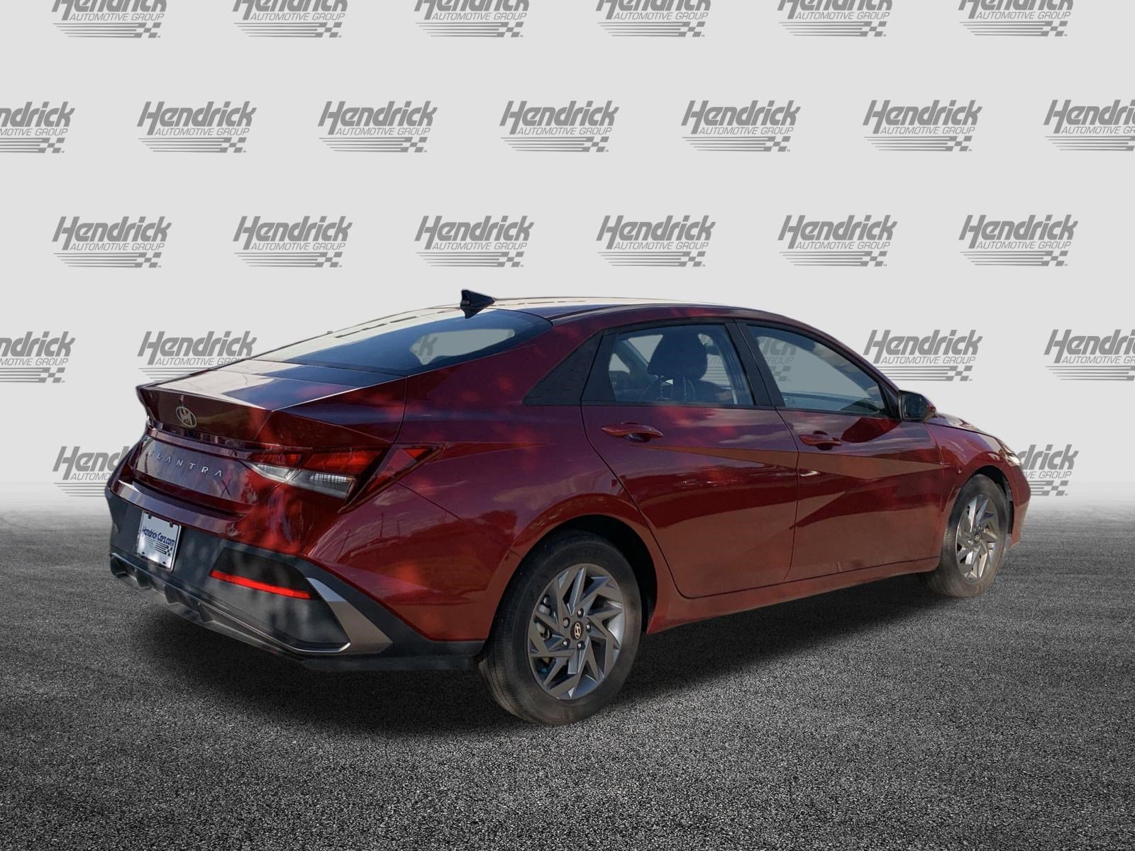 Used 2024 Hyundai Elantra SEL FWD image 10
