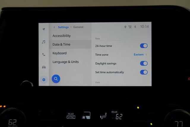 Used 2023 Toyota Highlander XLE image 36