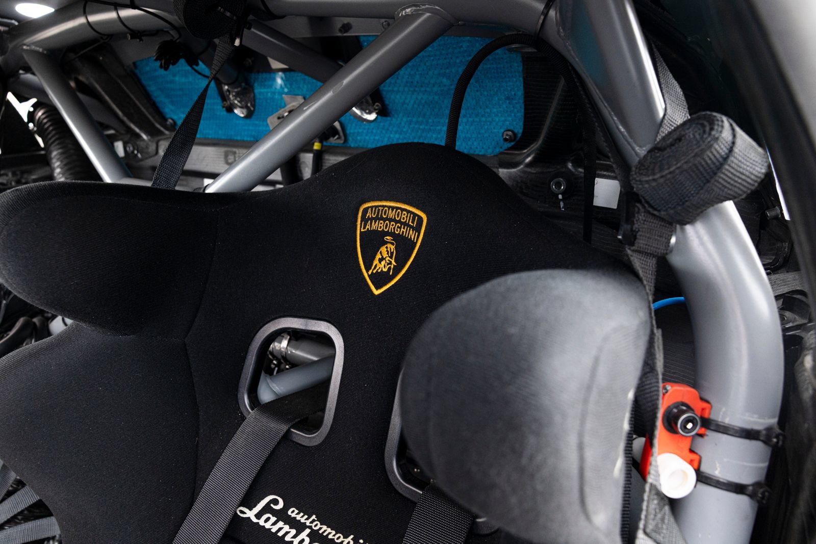 Used 2023 Lamborghini Huracan EVO RWD image 27