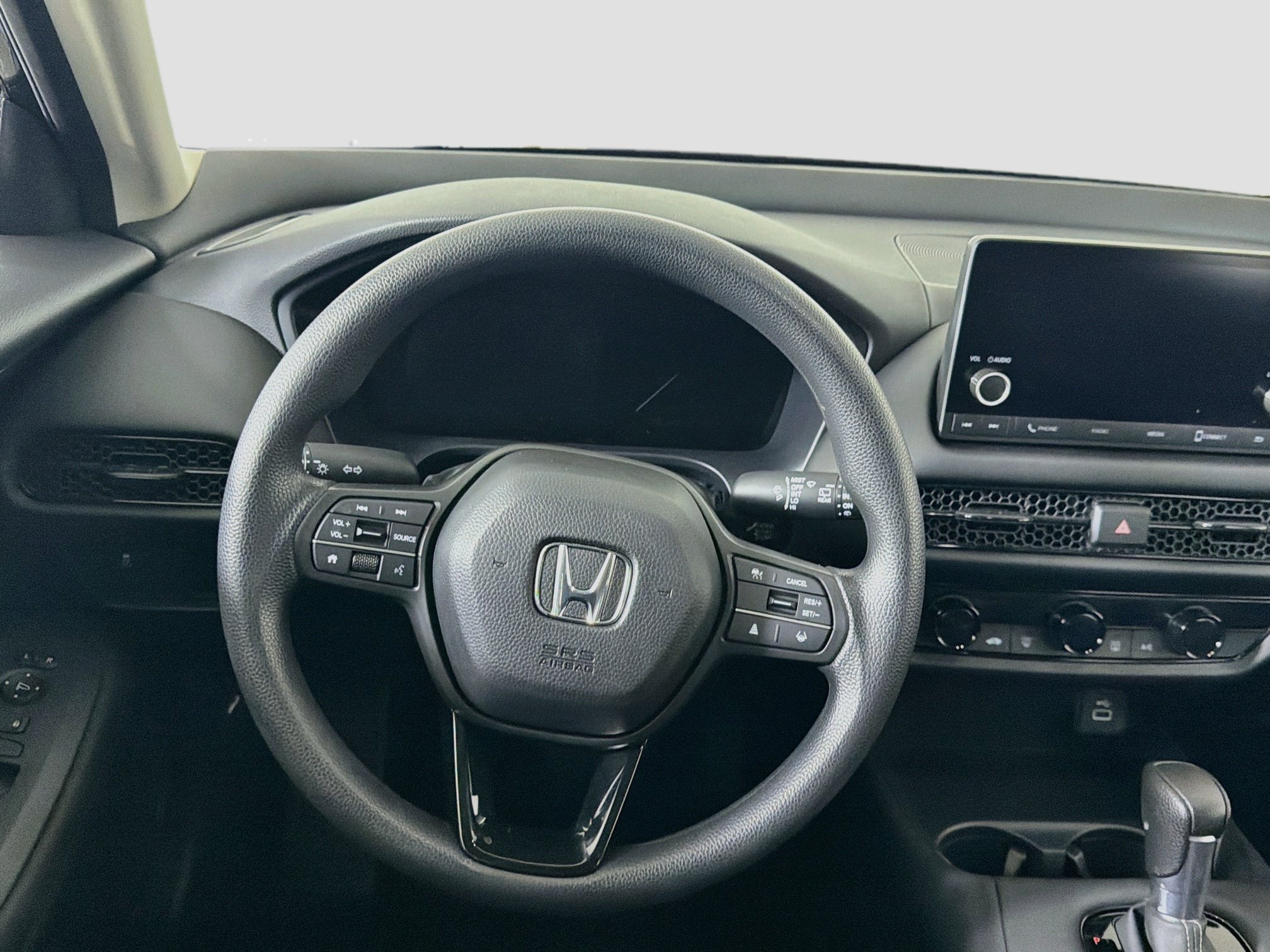 Used 2024 Honda HR-V LX image 17