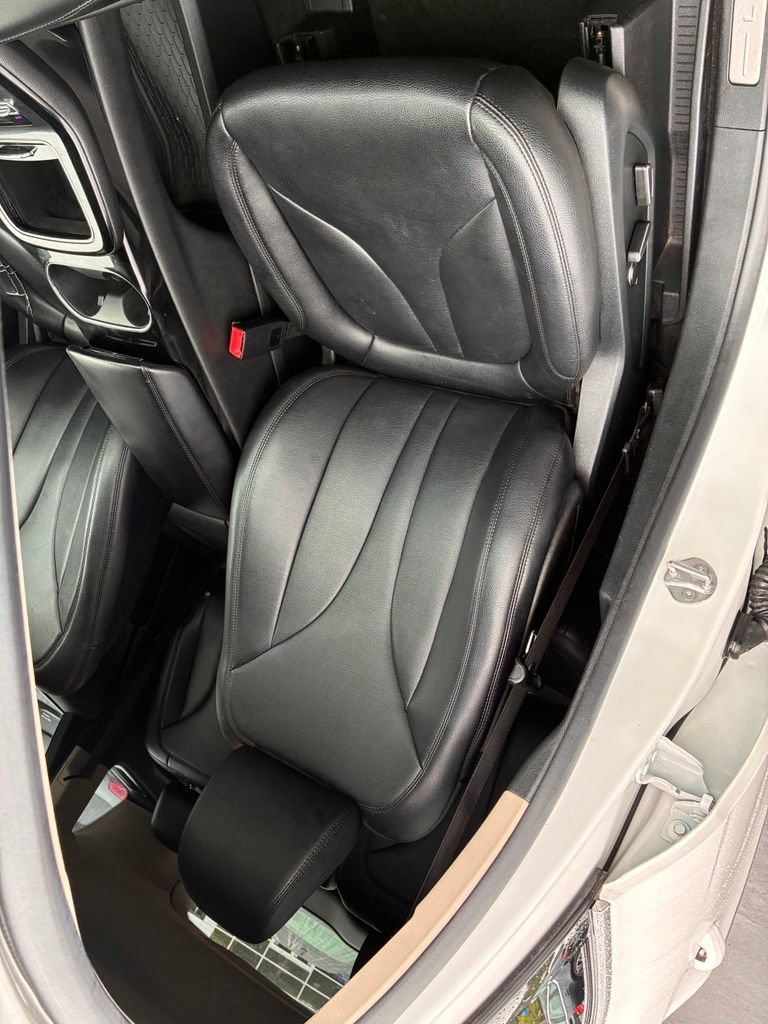 Used 2021 Lincoln Nautilus FWD image 21